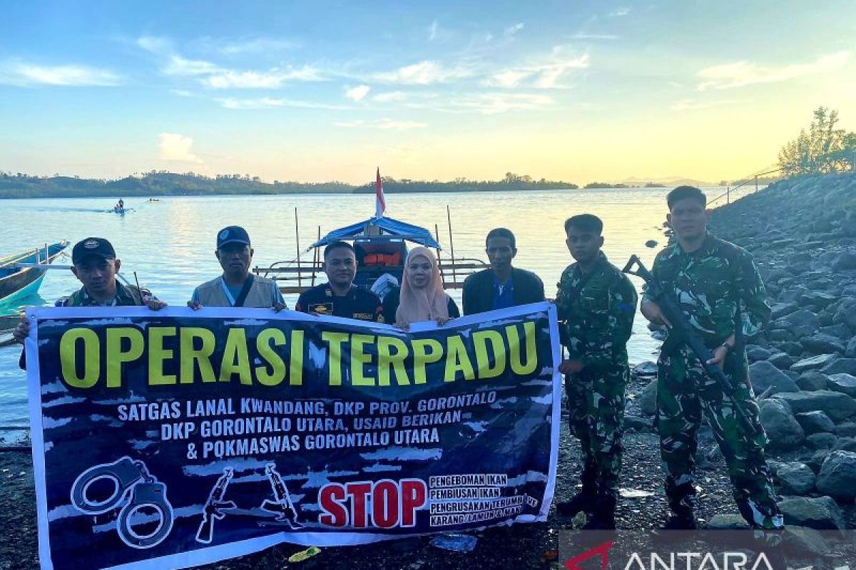 DKP dan Lanal Gorontalo operasi terpadu perairan Laut Sulawesi