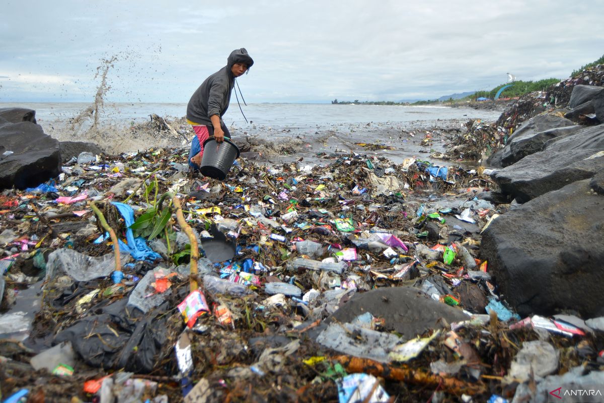 Kementerian  LH soroti peran penting pemda pantau sampah laut