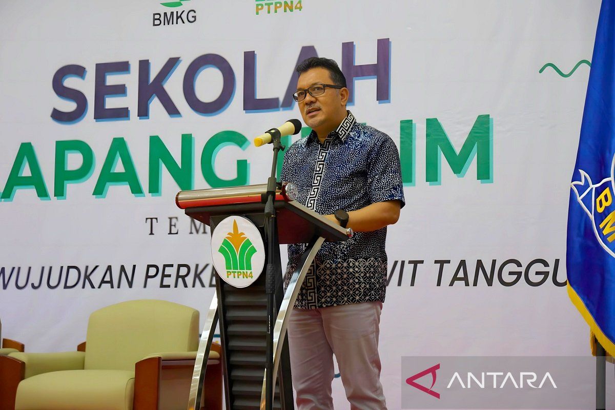 PTPN IV Regional III jaring mahasiswa berprestasi penerima beasiswa ratusan juta rupiah