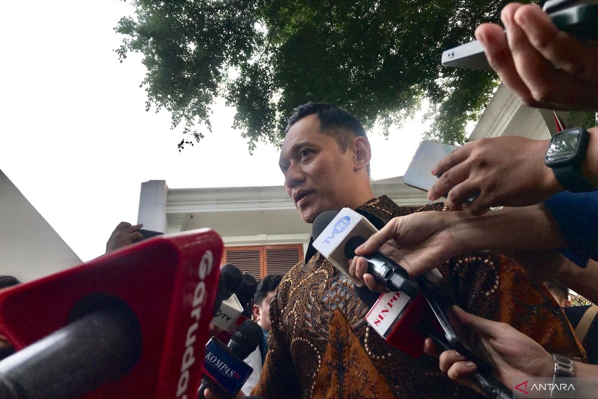 Prabowo  panggil calon menterinya ke Kertanegara