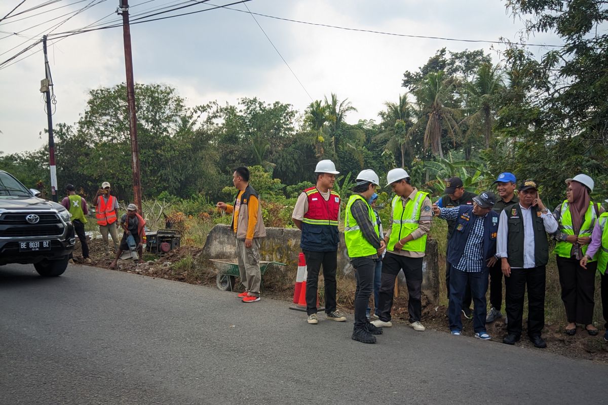 Pemprov Lampung segera tuntaskan perbaikan enam ruas jalan di Tanggamus