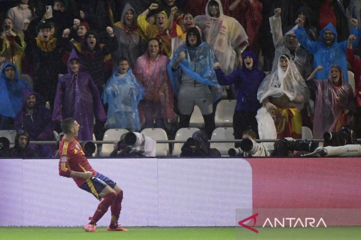 Timnas Spanyol menang meyakinkan 3-0 atas Serbia