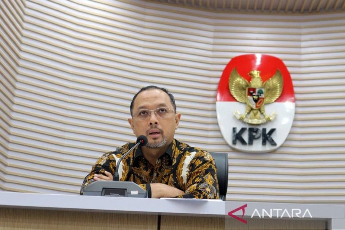 KPK periksa politikus Rachland Nashidik