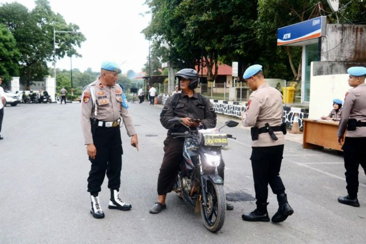 Polda Kepri gelar penegakan ketertiban dan disiplin anggota