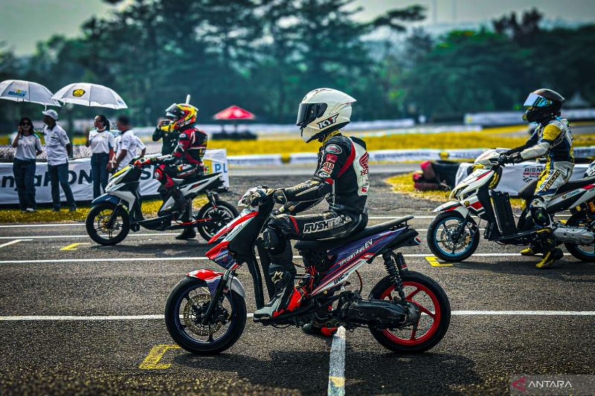 Ajang PLN EV Conversion Race lomba motor listrik konversi pertama di dunia