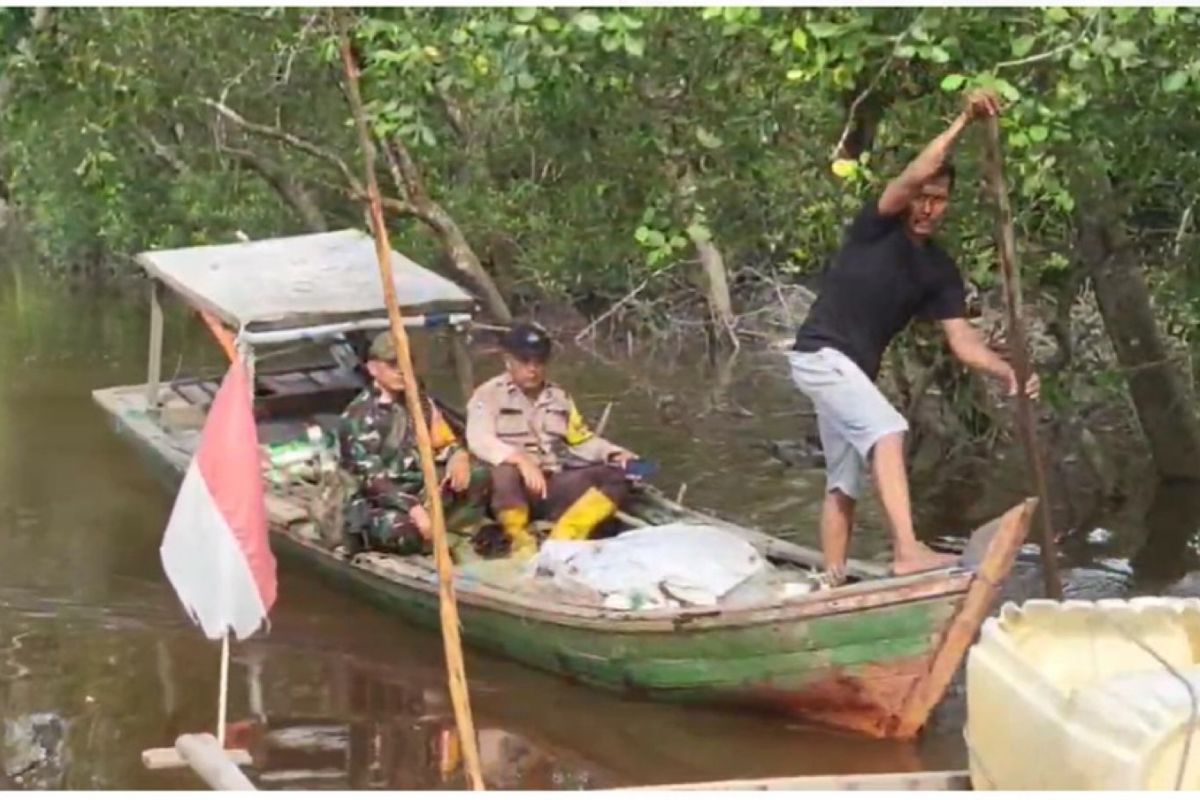 Polsek Sungai Sembilan sampaikan pesan pilkada damai ke desa terpencil