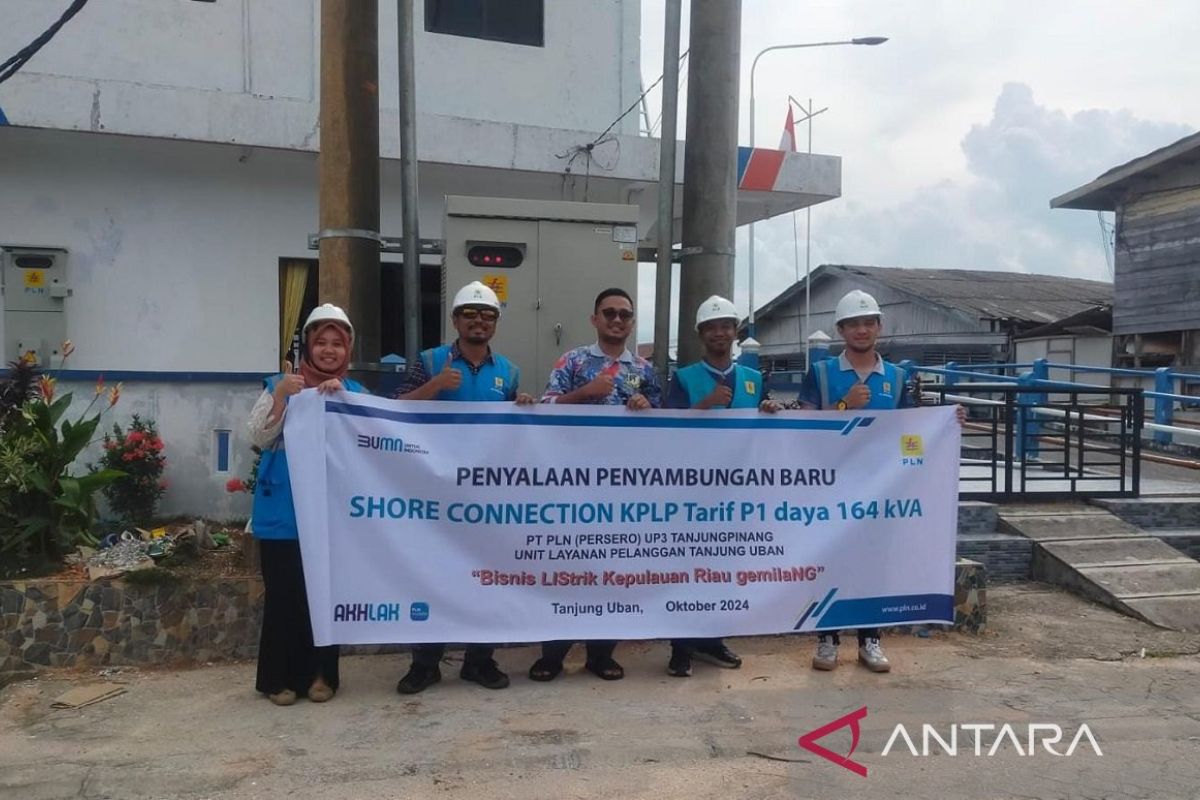 Dukung sektor kemaritiman, PLN resmi pasok listrik Shore Connection KPLP Tanjung Uban