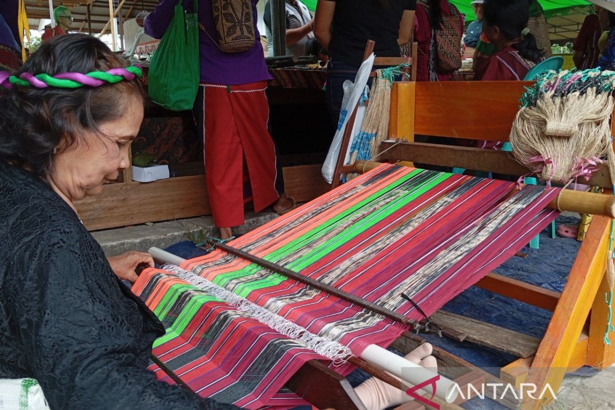 Pemkab Kukar  kampanyekan budaya cinta produk dalam negeri