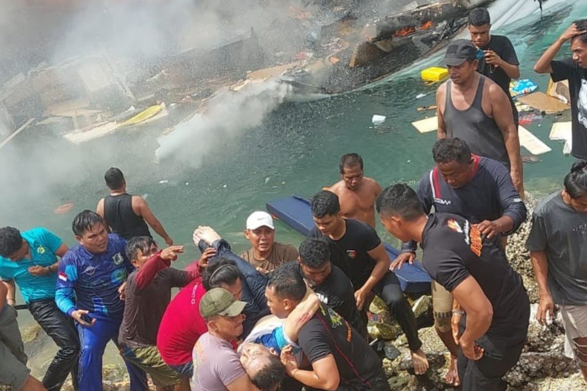 Pemprov Malut bantu korban "speedboat" yang terbakar di Taliabu