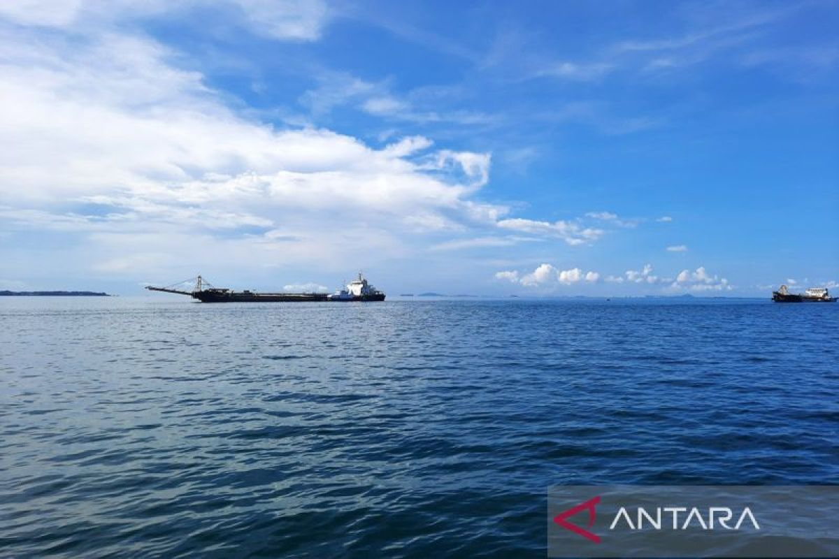 BMKG: Waspada gelombang tinggi dan hujan lebat di Natuna dan Anambas