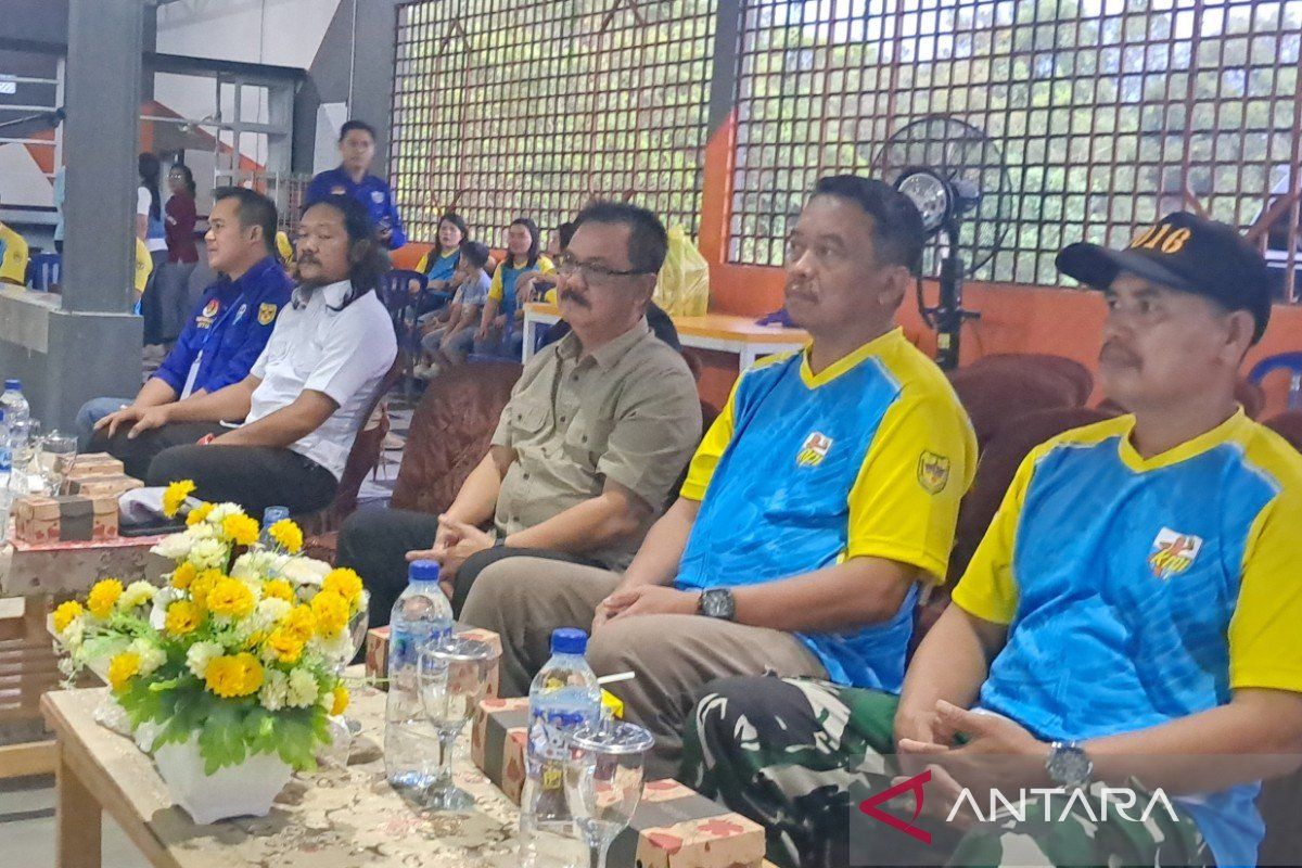 Turnamen futsal KNPI Gumas wadah generasi muda salurkan bakat