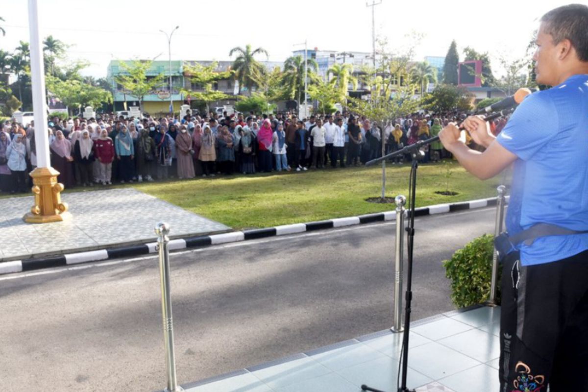 Pemkot Pariaman minta tenaga honorer tetap netral pada Pilkada