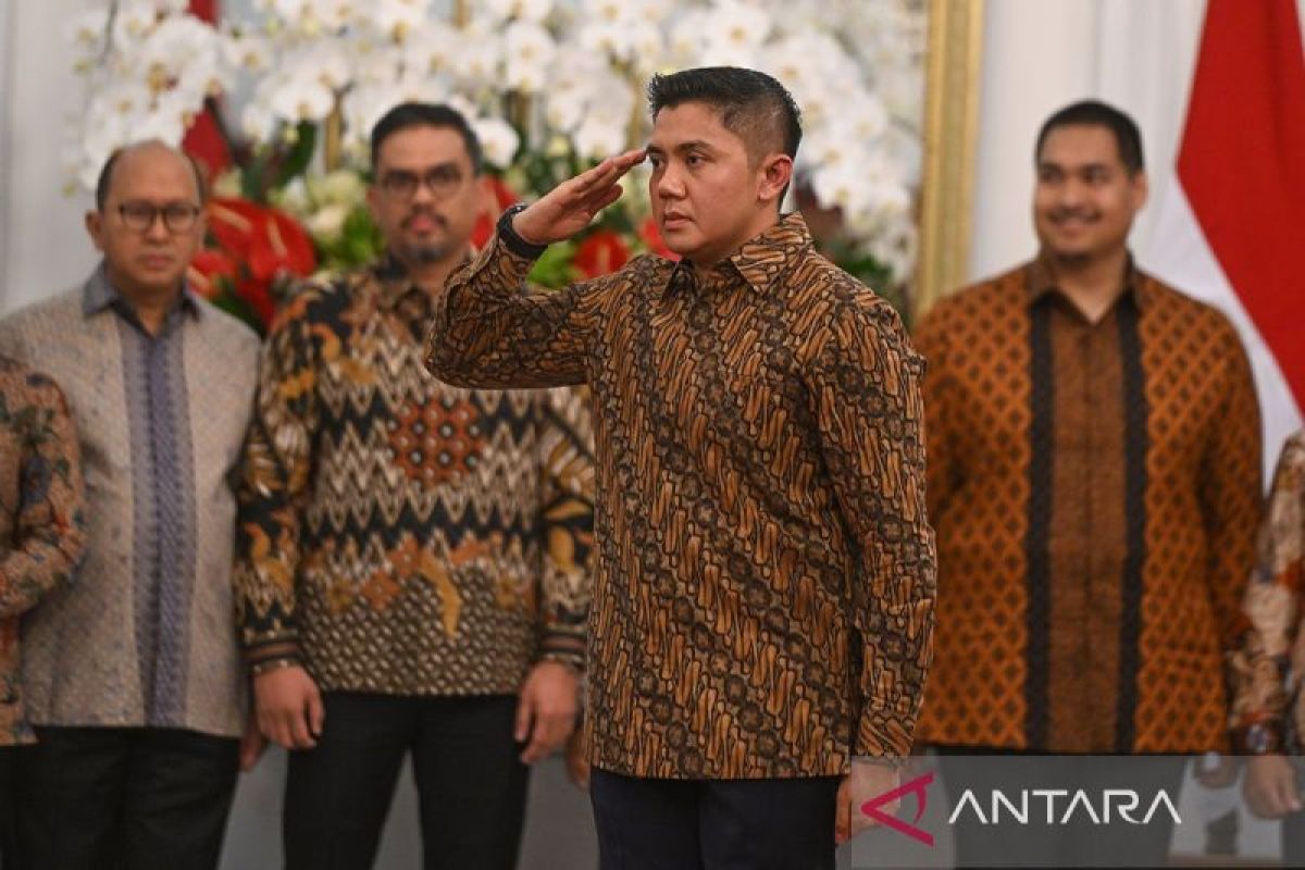 Dasco: Mayor Teddy tak perlu pensiun dari TNI karena jabatan Seskab