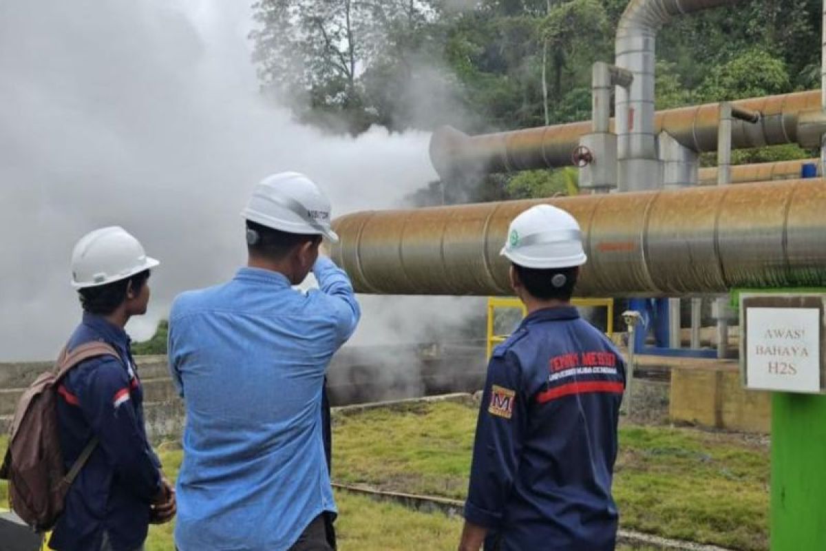 Mahasiswa magang ungkap operasional dan dampak PLTP Ulumbu terhadap lingkungan