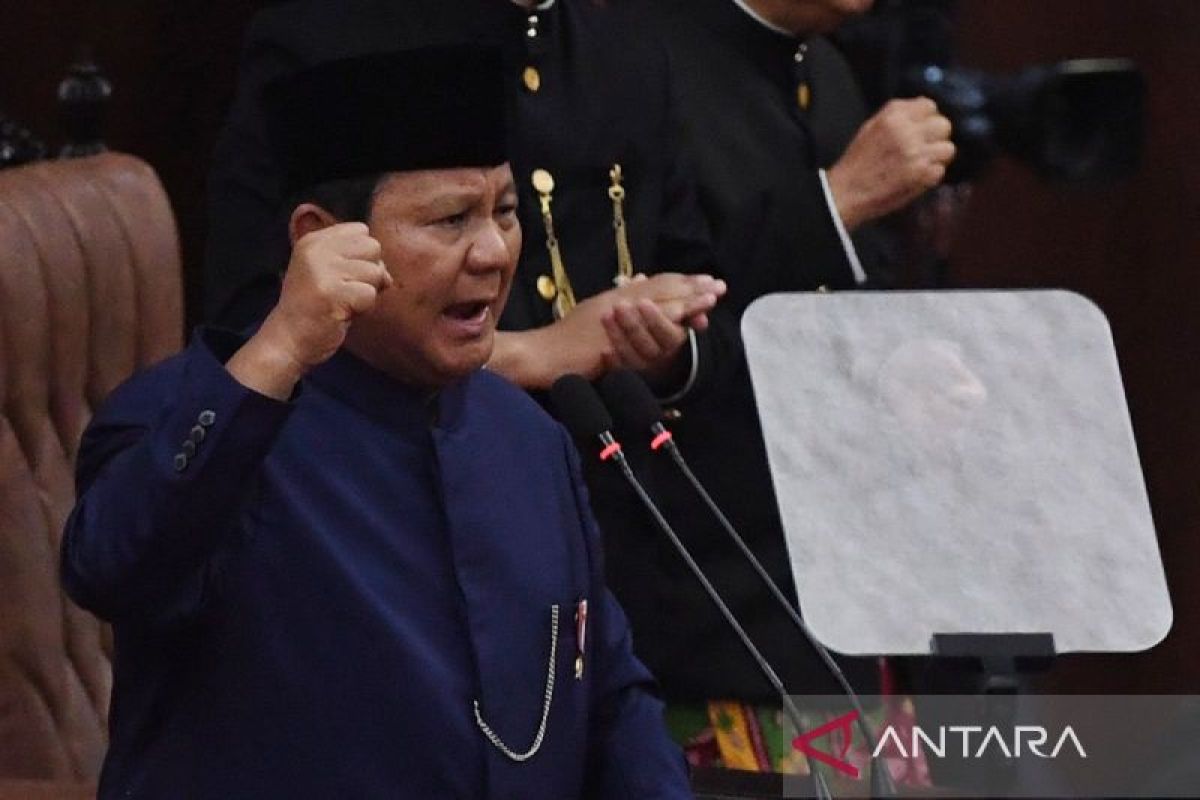 Prabowo umumkan menteri Kabinet Merah Putih