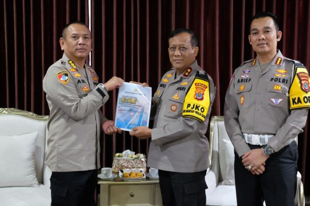 Kapolda Kalimantan Utara Menerima Tim Penelitian dan Pengembangan Polri