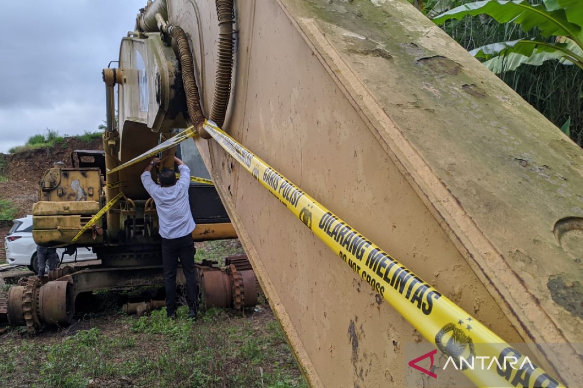 Polisi sita ekskavator dalam kasus korupsi alat berat PUPR NTB