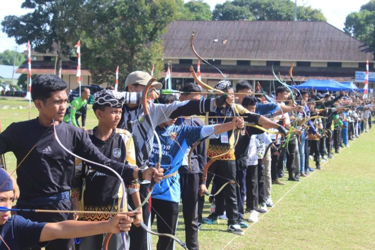 Yonif 144/Jaya Yudha gelar lomba panahan