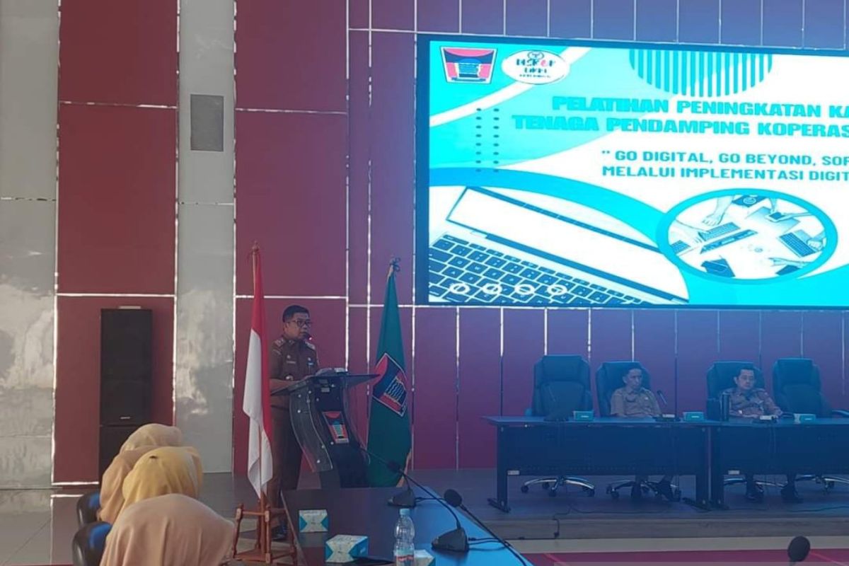 Pemkot Padang tingkatkan kapasitas pendamping koperasi dan UMKM