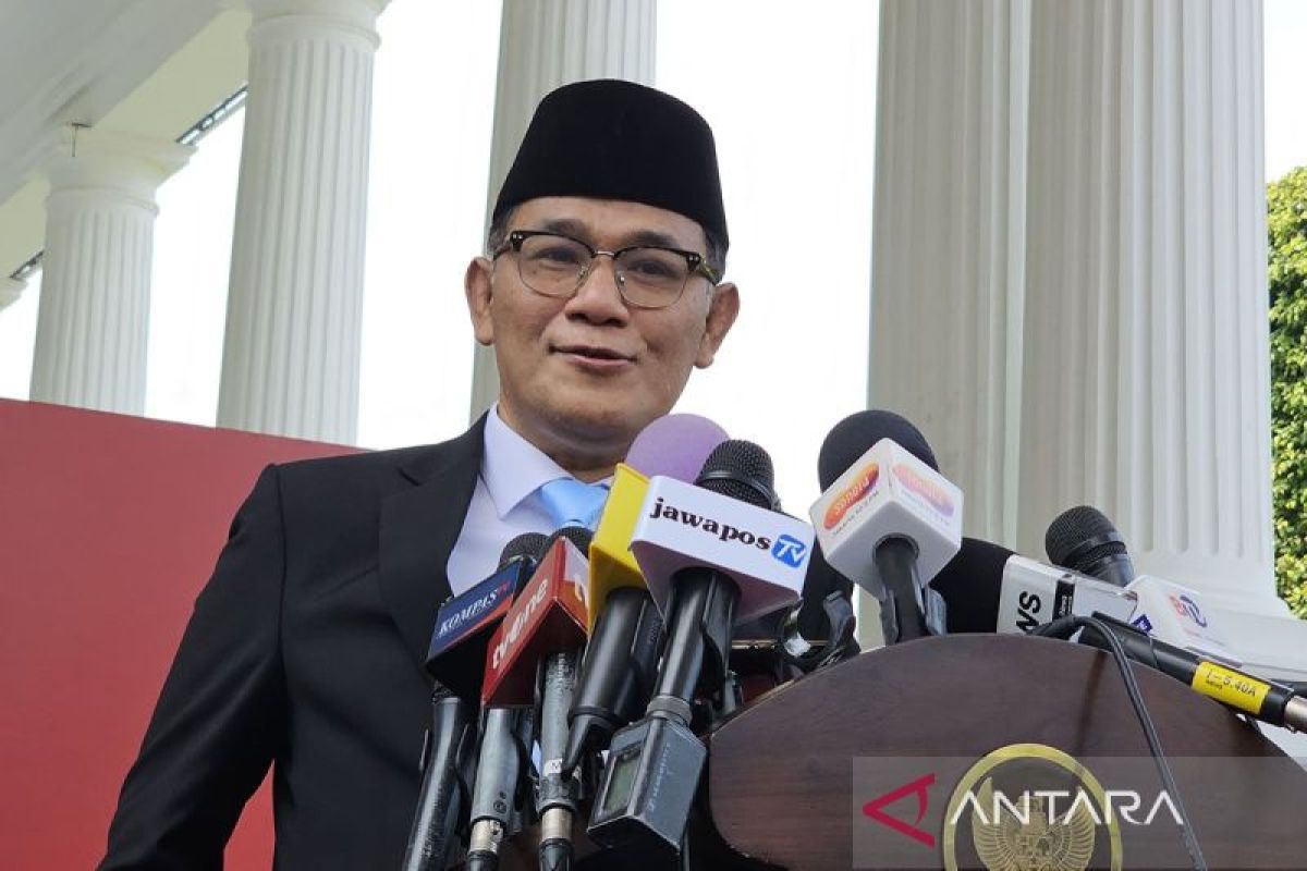 Budiman Sudjatmiko ingin cegah kelahiran orang miskin baru