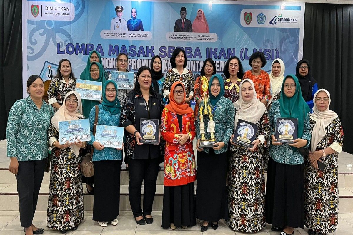 TP PKK Kapuas juara umum lomba masak serba ikan