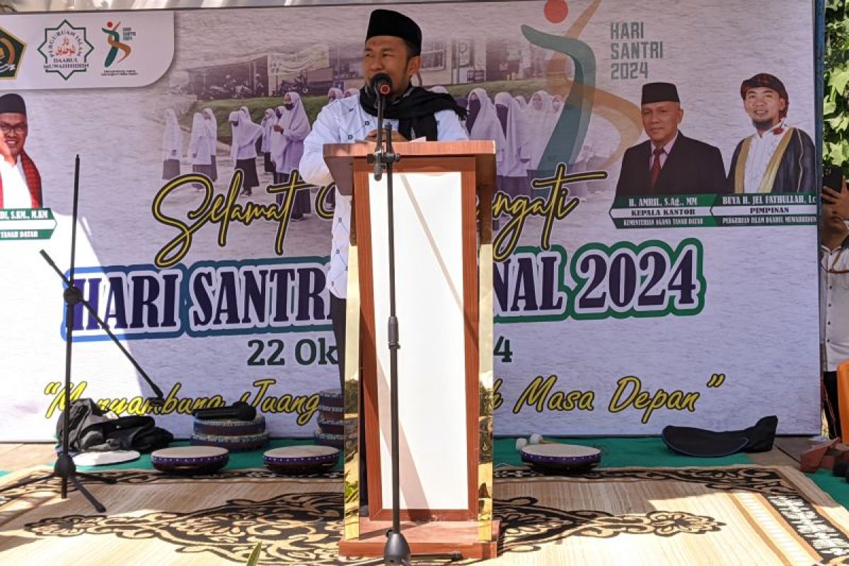 Pesantren Daarul Muwahhidiin tuan rumah hari santri 2024 Tanah Datar (Video)