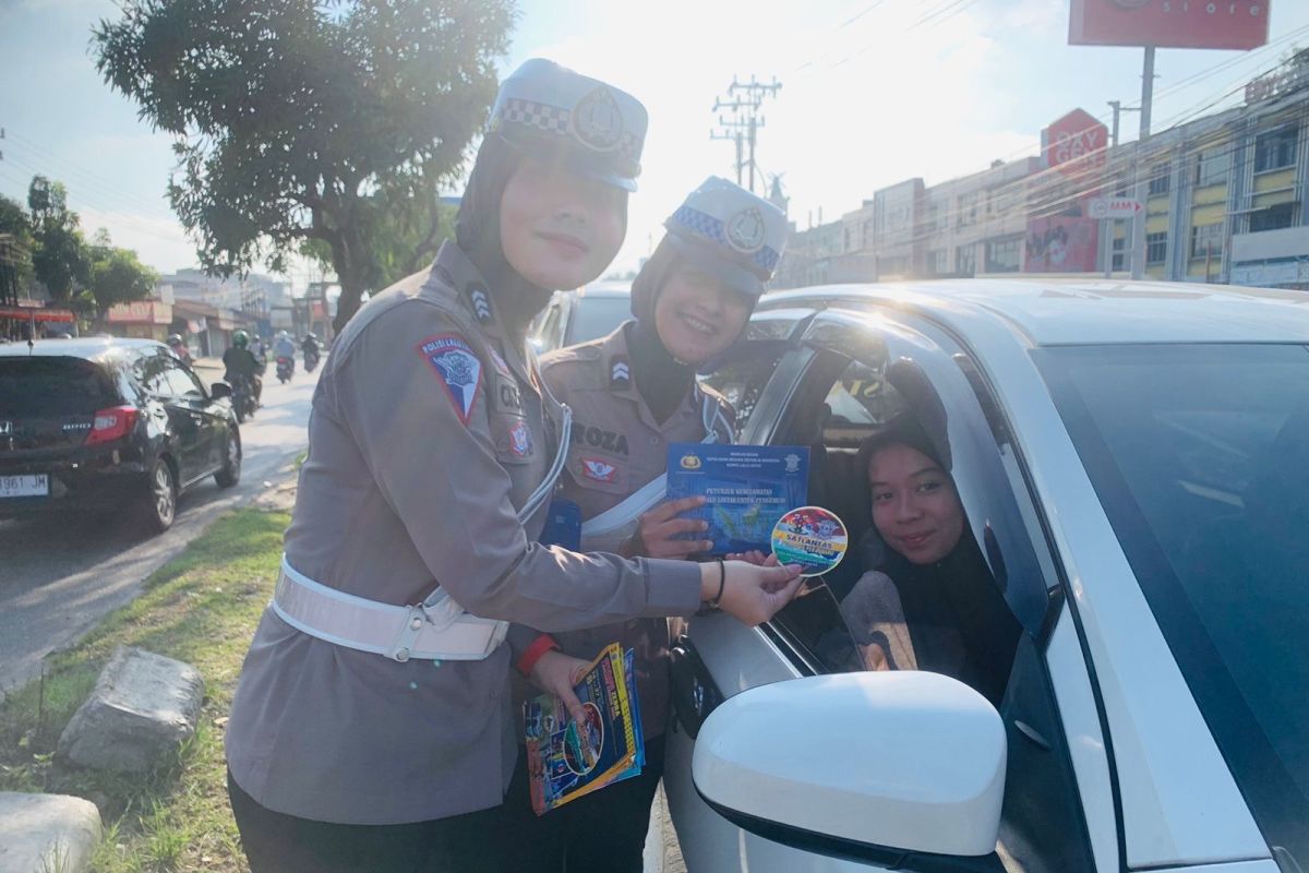 Polantas Pekanbaru tekankan pentingnya keselamatan lalulintas dan pilkada damai