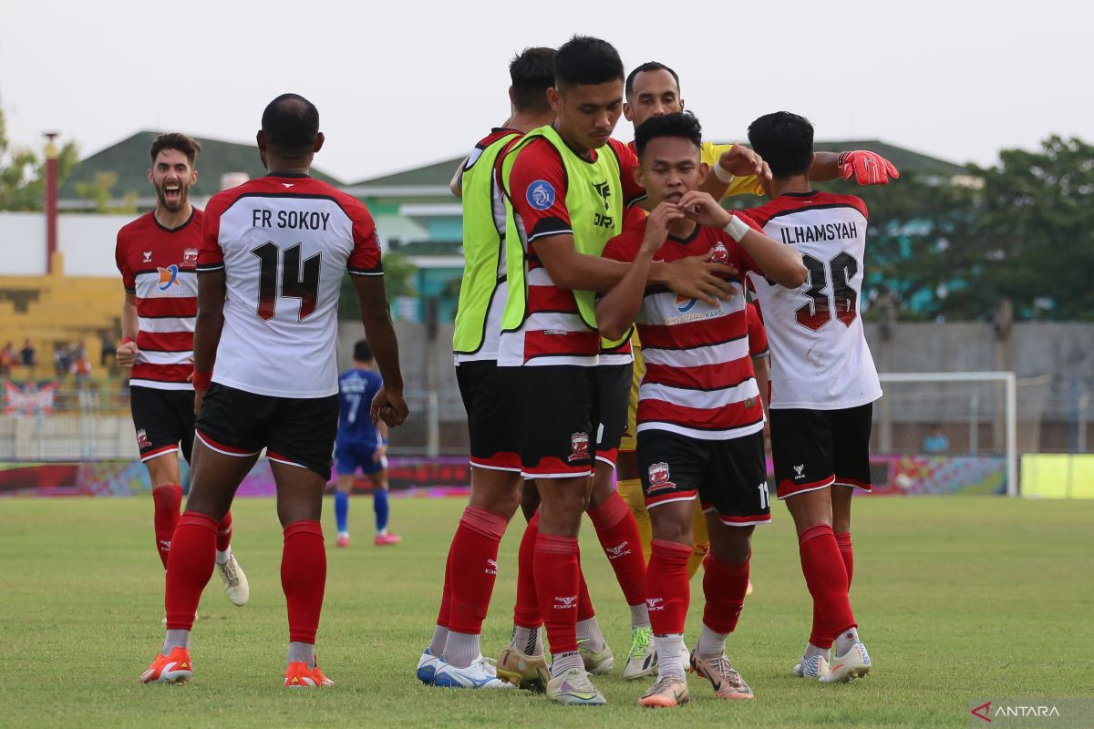 Pelatih senang peningkatan fisik pemain Madura United