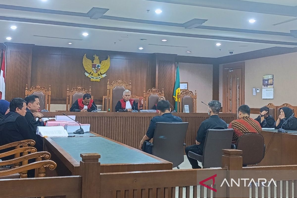 JPU tuntut  6 hingga 8 tahun penajara tiga mantan pejabat Kemenhub dalam kasus KAI