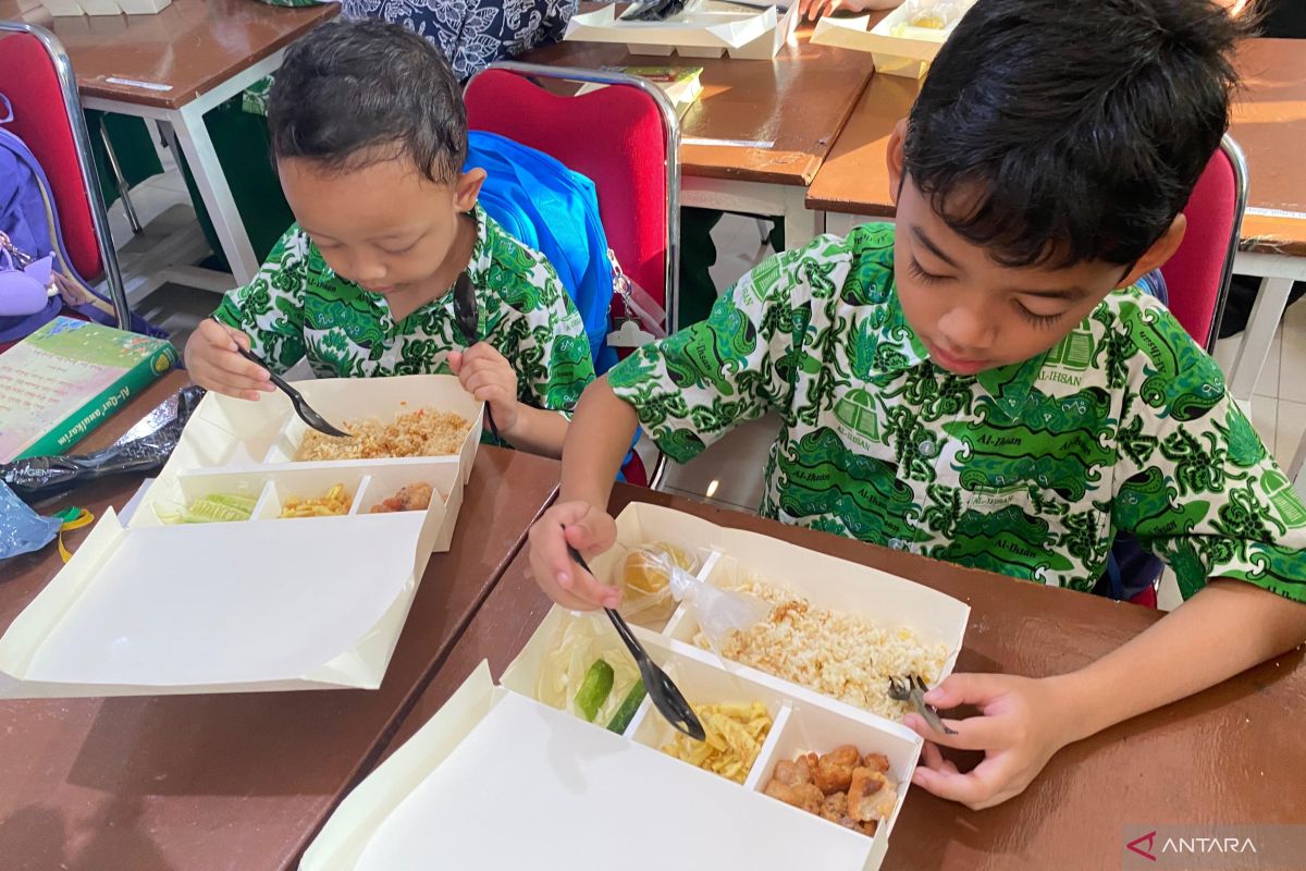 Disdik Karimun mendukung realisasi program Makan Bergizi Gratis