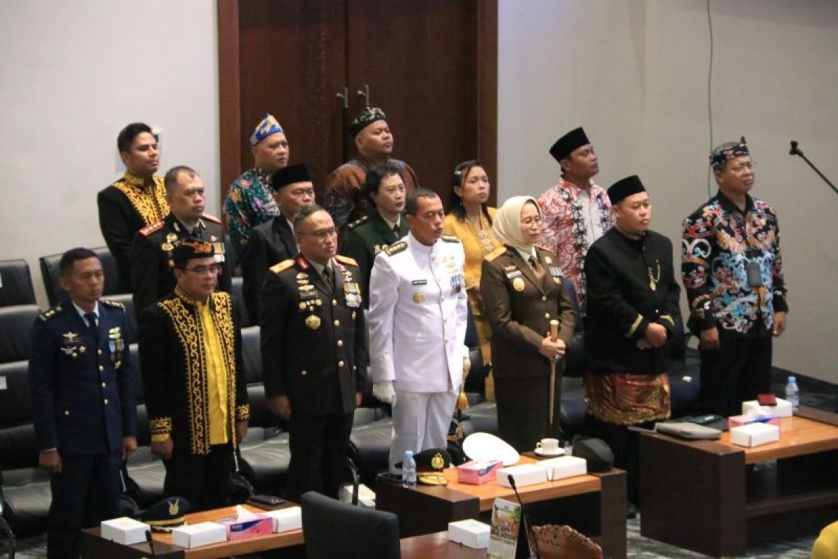 Wakapolda Kaltara Hadiri Kegiatan Rapat Paripurna Dalam Rangka Peringatan Hari Jadi Prov. Kaltara Ke-12