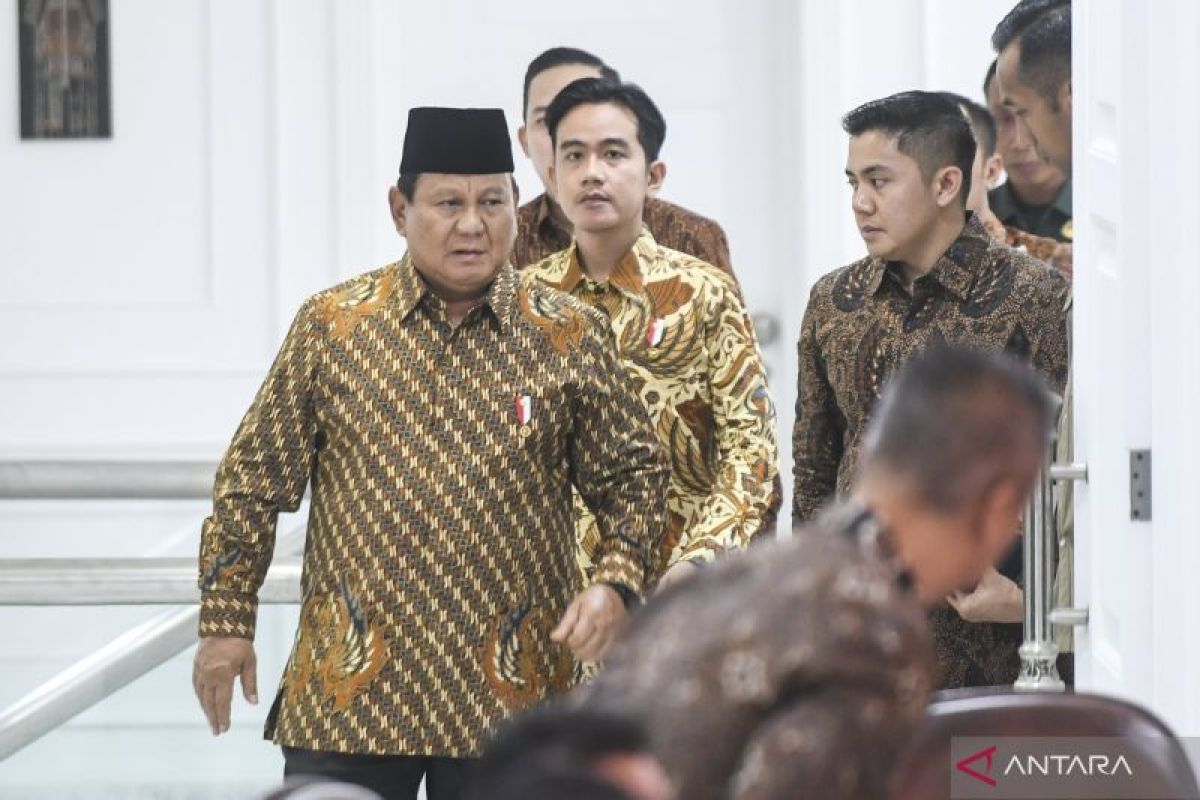 Prabowo lawatan ke luar negeri setengah bulan, Gibran penggantinya