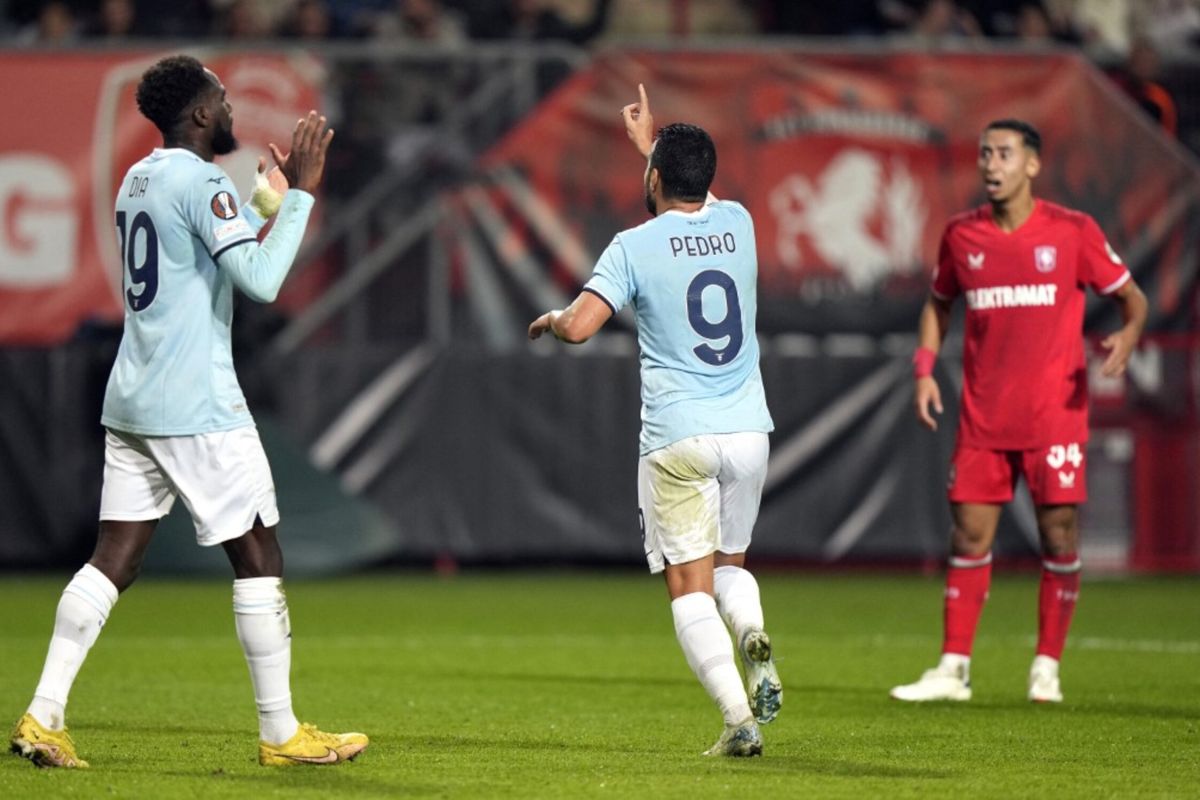 Lazio masih kokoh di puncak klasemen Liga Europa usai tekuk Twente 2-0