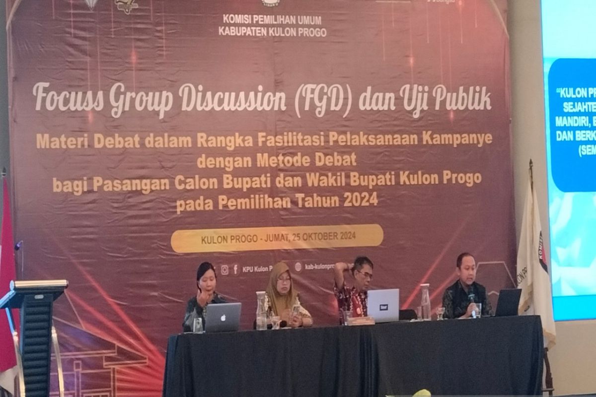 KPU Kulon Progo finalisasi materi debat pasangan calon peserta Pilkada 2024