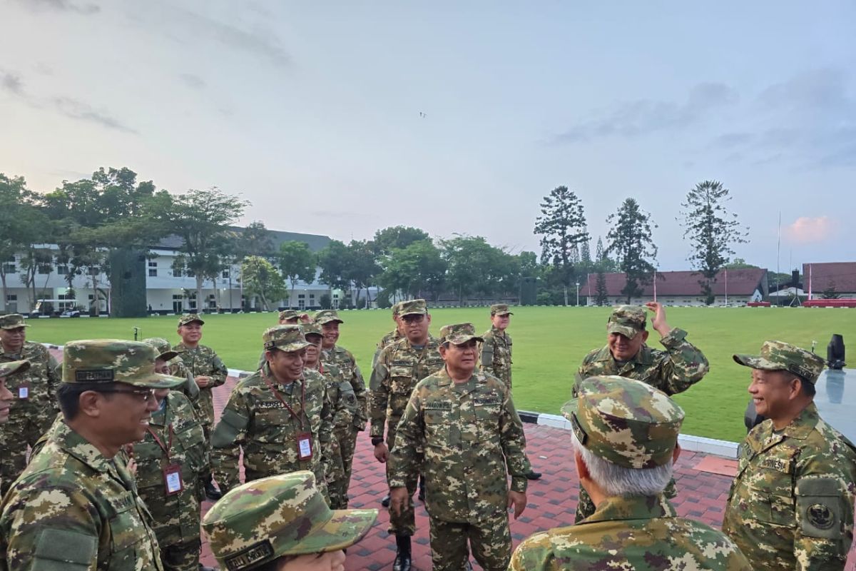 Presiden Prabowo buka pembekalan kabinet di Akmil Magelang