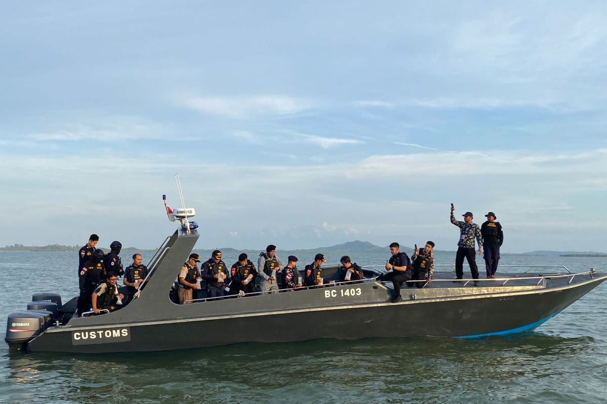 Bakamla bersama Tim Opsus gagalkan penyelundupan benih lobster di Kepri