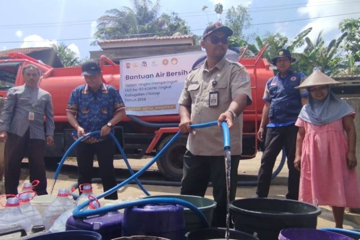 BPBD Cilacap: Penyaluran  bantuan air bersih masih berlanjut