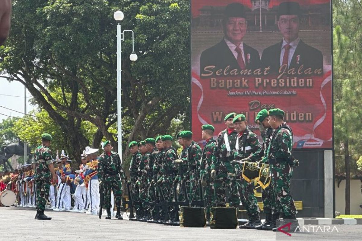 Gibran Rakabuming tinggalkan Akmil usai menjalani retret selama 4 hari