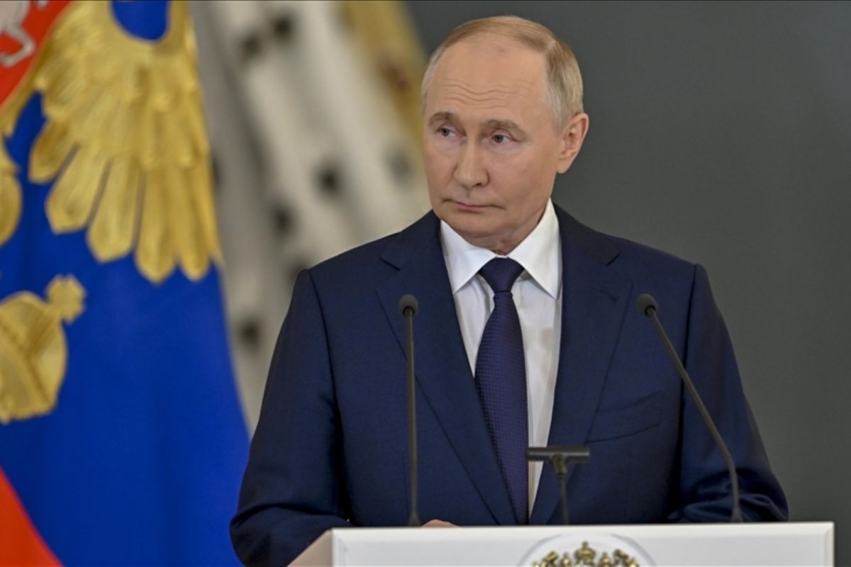 Putin tandatangani revisi doktrin nuklir Rusia