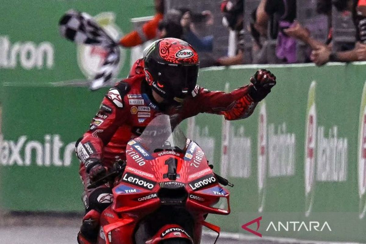 Pembalap Bagnaia ingin lebih tenang hadang Martin raih juara dunia