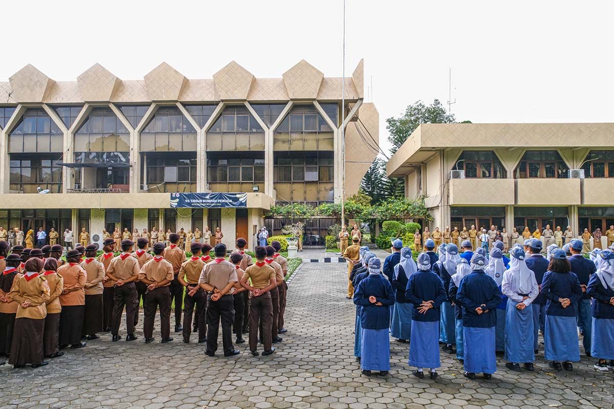 Pegawai-pelajar Kota Magelang upacara Hari Sumpah Pemuda