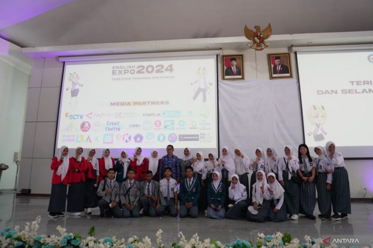 FKIP UHO Kendari menggelar english expo 2024