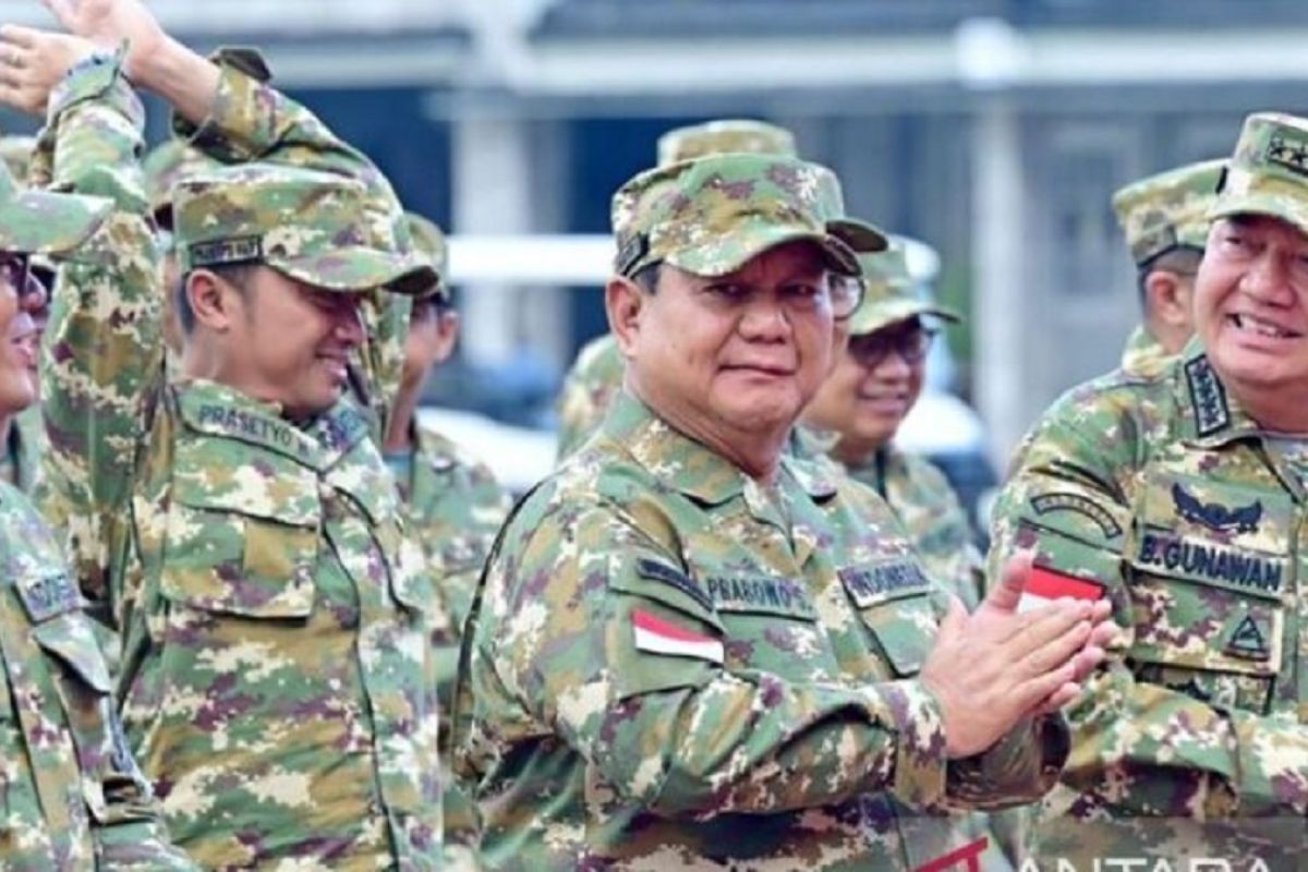 Presiden Prabowo Subianto langsung gelar rapat usai retret kabinet