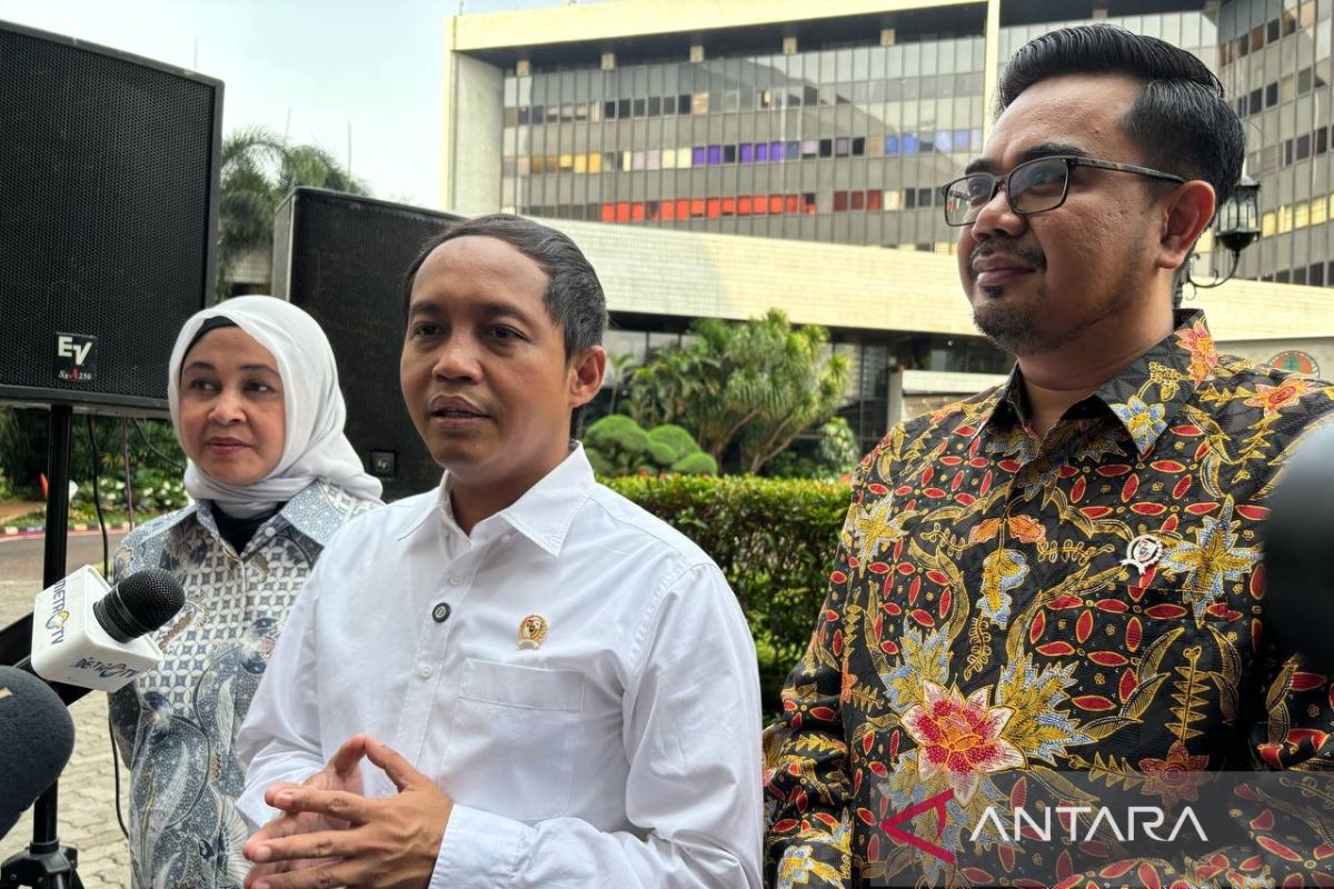 Menhut siap gunakan mobil Maung sesuai perintah Presiden