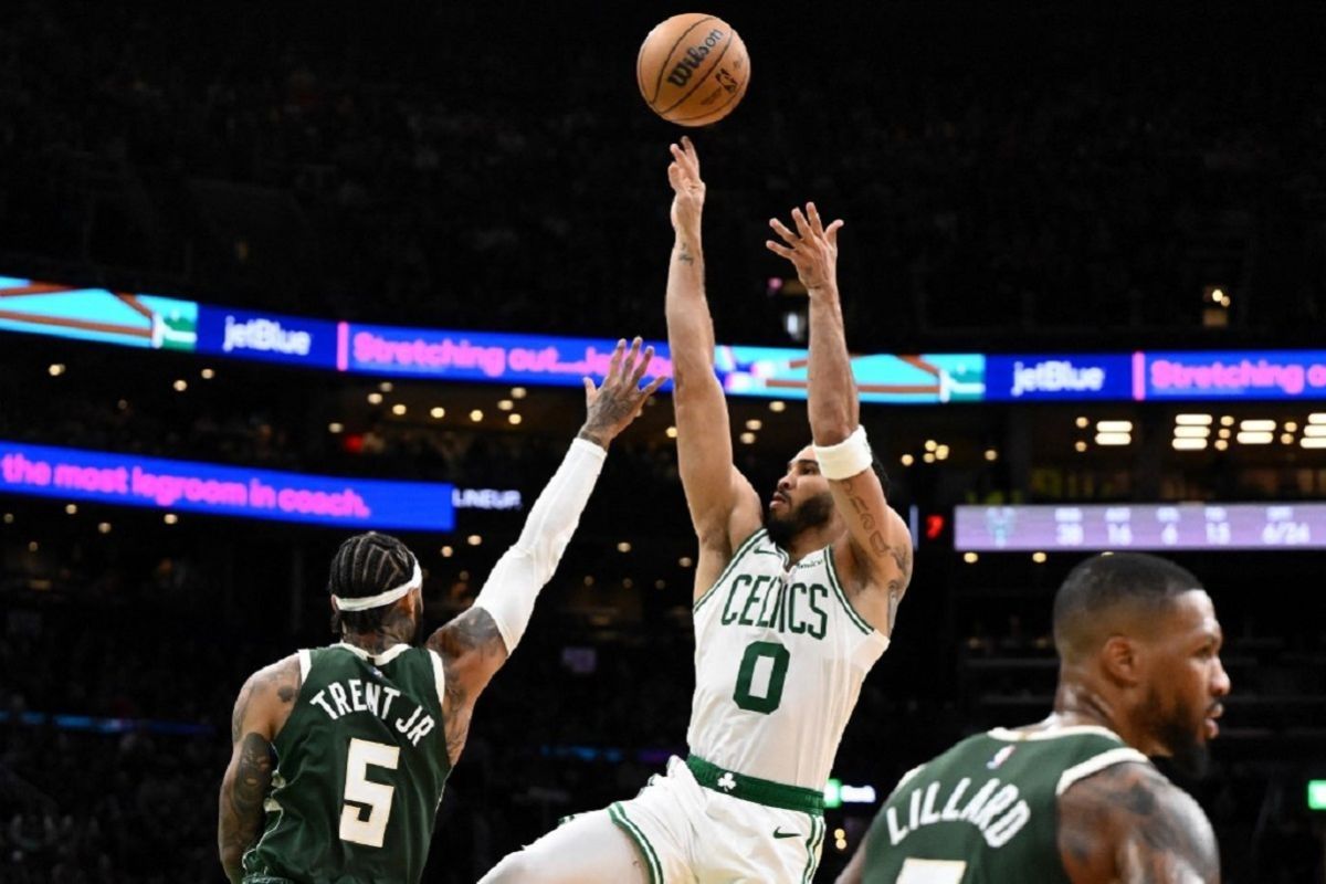 Boston Celtics belum terbendung, kalahkan Bucks 119-108