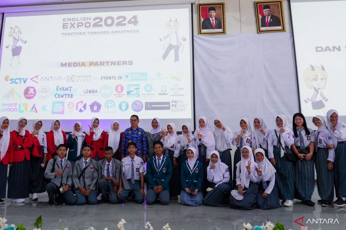 English Expo UHO 2024 diikuti 22 SMA/SMK se-Sultra