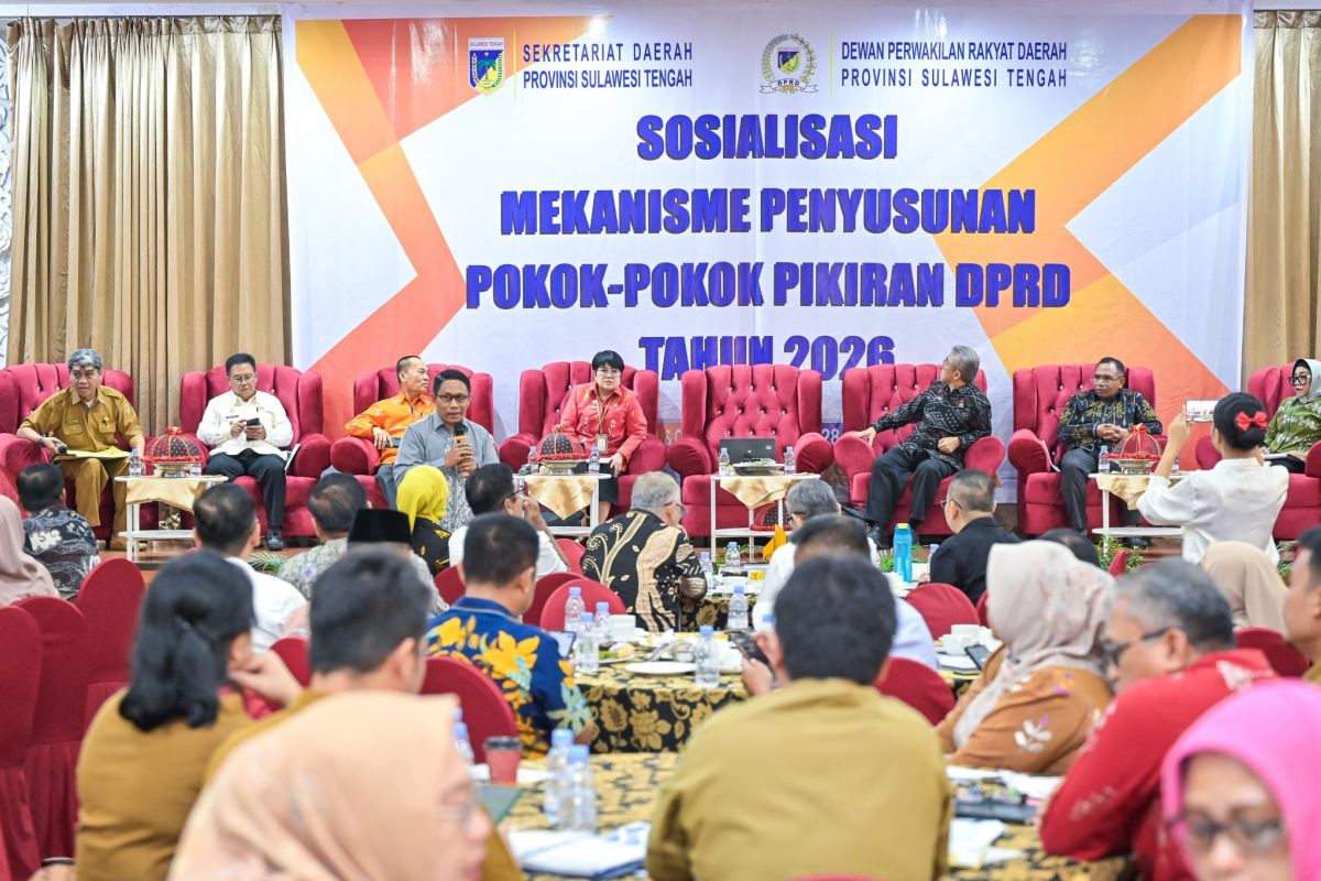 Anggota DPRD Provinsi Sulteng diberikan pemahaman penyusunan pokok pikiran