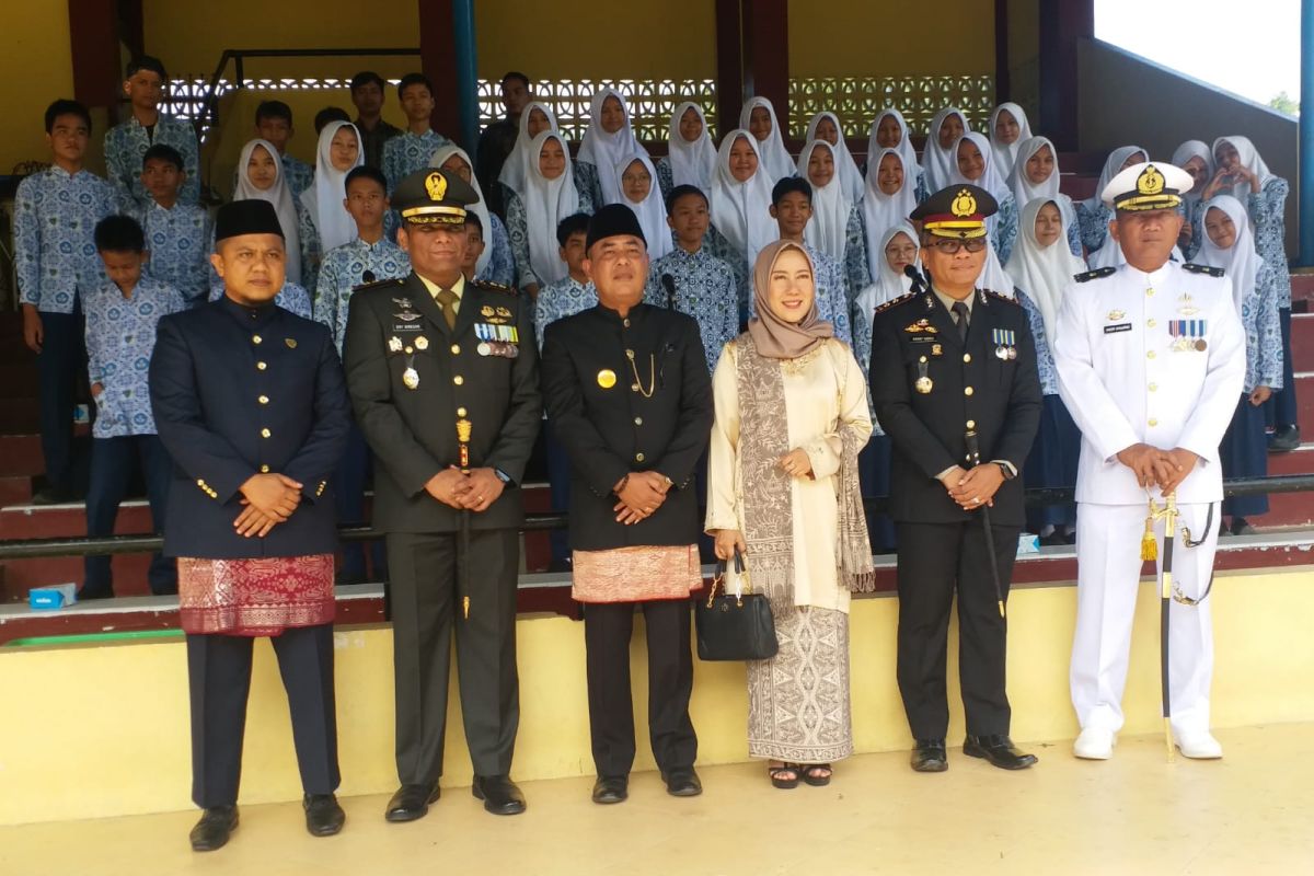 Pjs Bupati Era Sukma Munaf ajak pemuda bangun integritas