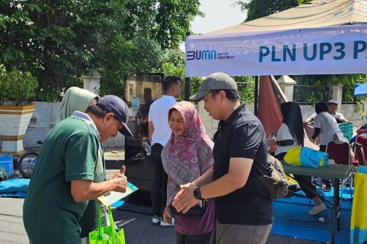 HLN ke-79 dan Sumpah Pemuda ke-96, Pelanggan Serbu Stan PLN di CFD