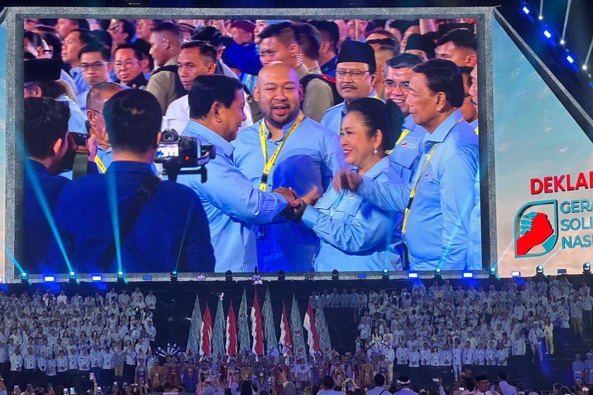 Prabowo: GSN telah berikan pakaian sekolah untuk 10 ribu anak